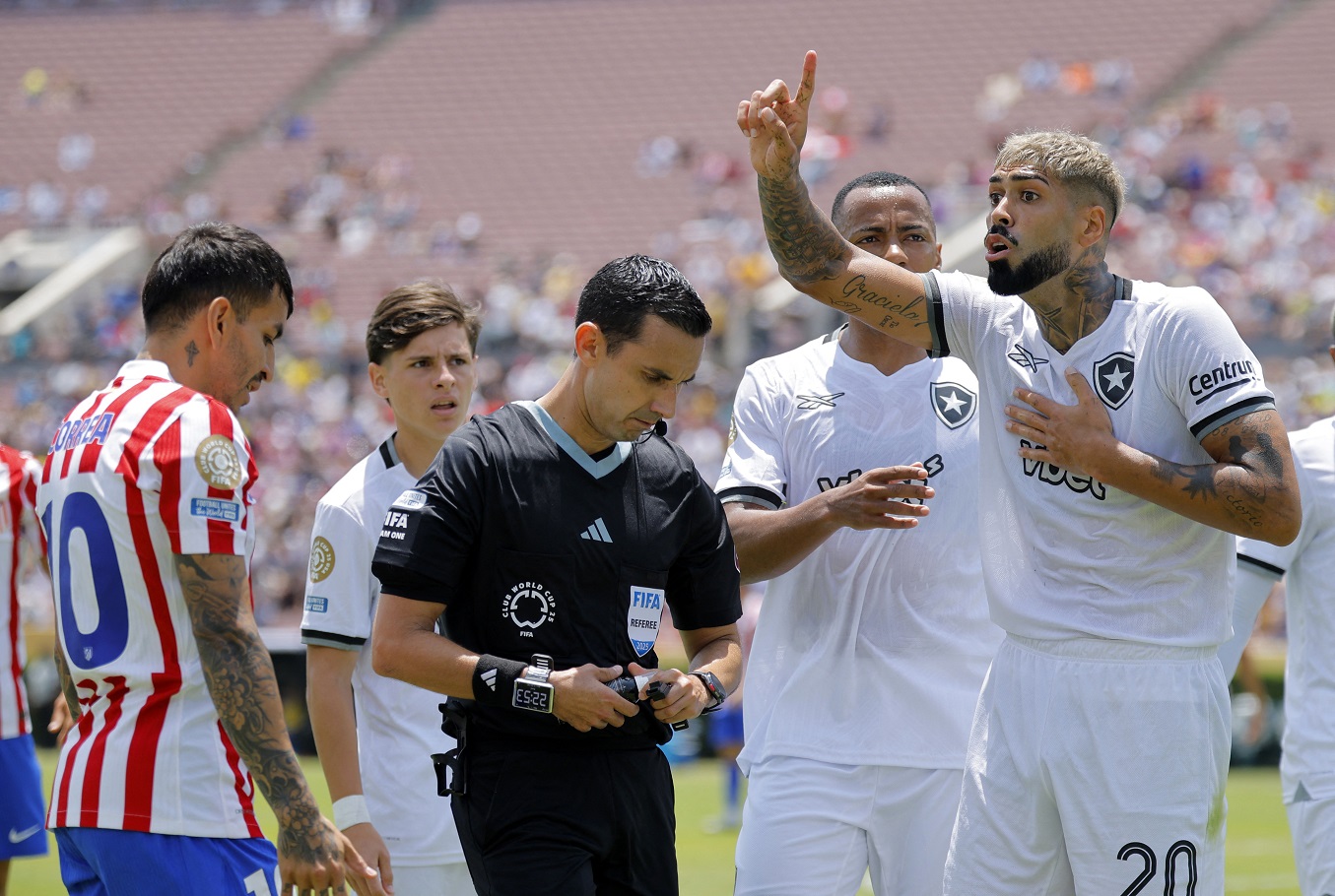 2025 06 23T203610Z 1248049183 UP1EL6N1L88WX RTRMADP 3 SOCCER CLUB ATM BOT