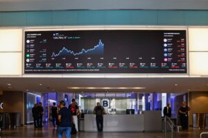 Ibovespa Futuro despenca após pico; Lula e reciprocidade agitam os mercados!