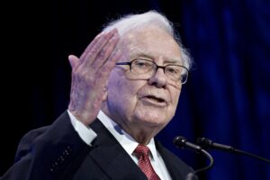 Warren Buffett Revela Doação Surpreendente de R$ 33 Bilhões para Causas Sociais!