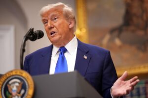 Senadores Republicanos Desencadeiam Plano Bombástico de Gastos e Redução de Impostos de Trump!
