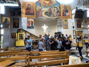 Explosão devastadora em igreja de Damasco deixa 13 mortos!