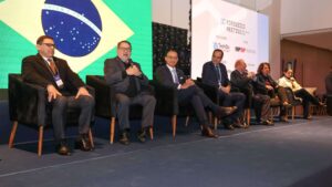 Peritos Revelam Táticas Surpreendentes para Investigar Cripto!