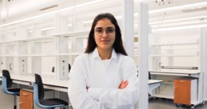 A ex-aluna de Harvard que se tornou a CEO revolucionária de testes de medicamentos nos EUA!