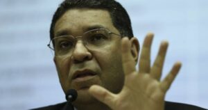 Risco Fiscal: A Alerta Urgente de Mansueto que Abala o País!