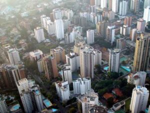 Os Gigantes e Anões do Mercado Imobiliário de São Paulo: Descubra o Ranking Surpreendente!