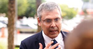 Lindbergh Desafia: Nomeação do Relator que Pode Acabar com o IOF é ‘Provocação Infantil’!