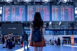 Alergia Alimentar em Voo? Descubra 8 Dicas Imperdíveis para Viajar com Segurança!