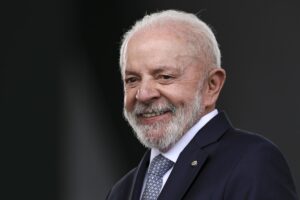 Brasil à Frente: Lula Revela Chance Única para Descarbonização no Caribe!