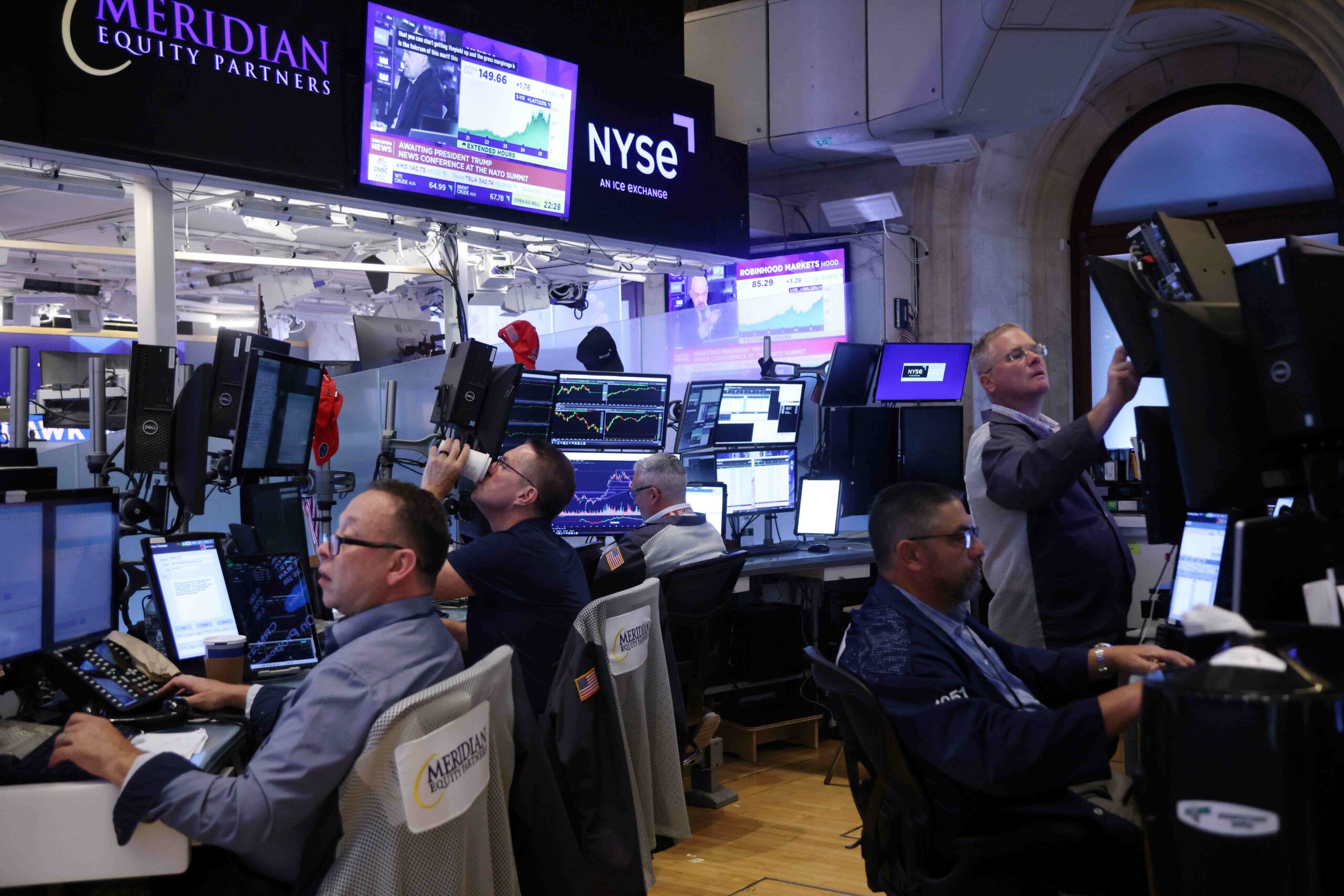 traders petroleo Bloomberg scaled