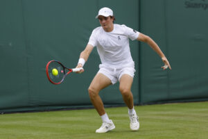 João Fonseca faz história: Brasil retorna à 3ª rodada de Wimbledon após 15 anos!
