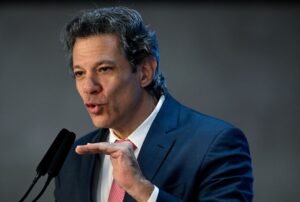 “Brasil: Não será o quintal de ninguém!”