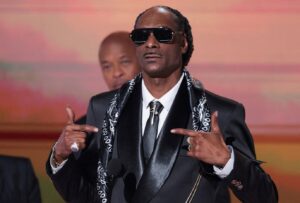 Snoop Dogg Faz História ao Comprar Parte do Swansea City!