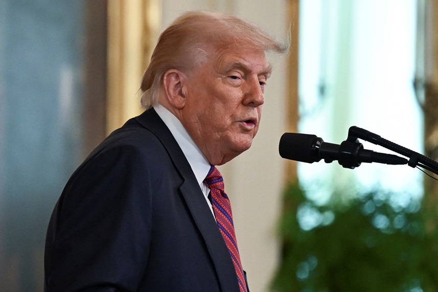 BRICS: A Inesperada Ruptura Que Poderia Acontecer em Pouco Tempo! 1 2025 07 18T211823Z 2 LYNXMPEL6H0YF RTROPTP 4 USA TRUMP