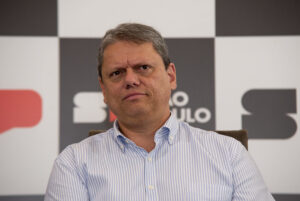 Tarcísio Clama por União Urgente para Enfrentar o Tarifaço!