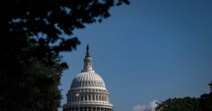 Senadores em Alerta: Trump Acusado de ‘Abuso de Poder’ com Tarifas Devastadoras ao Brasil!