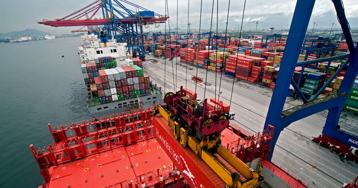 Tarifas dos EUA: Um Rombo de US$ 20 Bi nas Exportações em Dois Anos! 1 BLECK3M6H5FDVCIAV4MTTKAM3Y