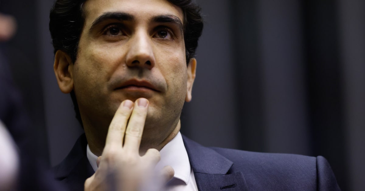 Desafio Insano: Como Sobreviver às Taxas de Juros que Assombram Nosso Futuro! 1 CCIOYW2MRRB7RPZF3LY57BTYUY