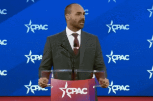 Eduardo Bolsonaro tenta salvar Gilmar e Barroso da Fúria da Lei Magnitsky!