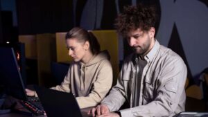 Hackers brasileiros furtam R$ 7,8 milhões em criptomoedas e veem liberdade ir por água abaixo!
