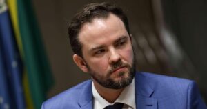 Plano Urgente para Setores Impactados pelo Tarifaço: Só Falta a Chancela de Lula!