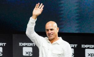 Kelly Slater revela: o poder explosivo de acreditar e agir!