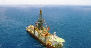 Petrobras queima R$ 4 milhões por dia com sonda inativa no Pará aguardando sinal verde do Ibama!