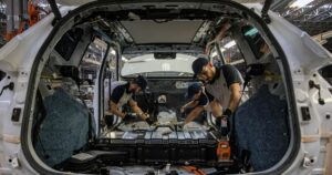 Imperadores Automotivos Chineses Chegam ao Brasil: A Batalha pelo Controle da América!
