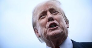 Tarifaço à Vista: Empresas Mobilizam Lobistas em Busca de Salvação Contra Trump!