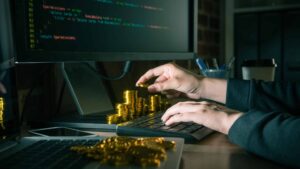 Corretora é alvo de ataque e hackers roubam milhões em criptomoedas!