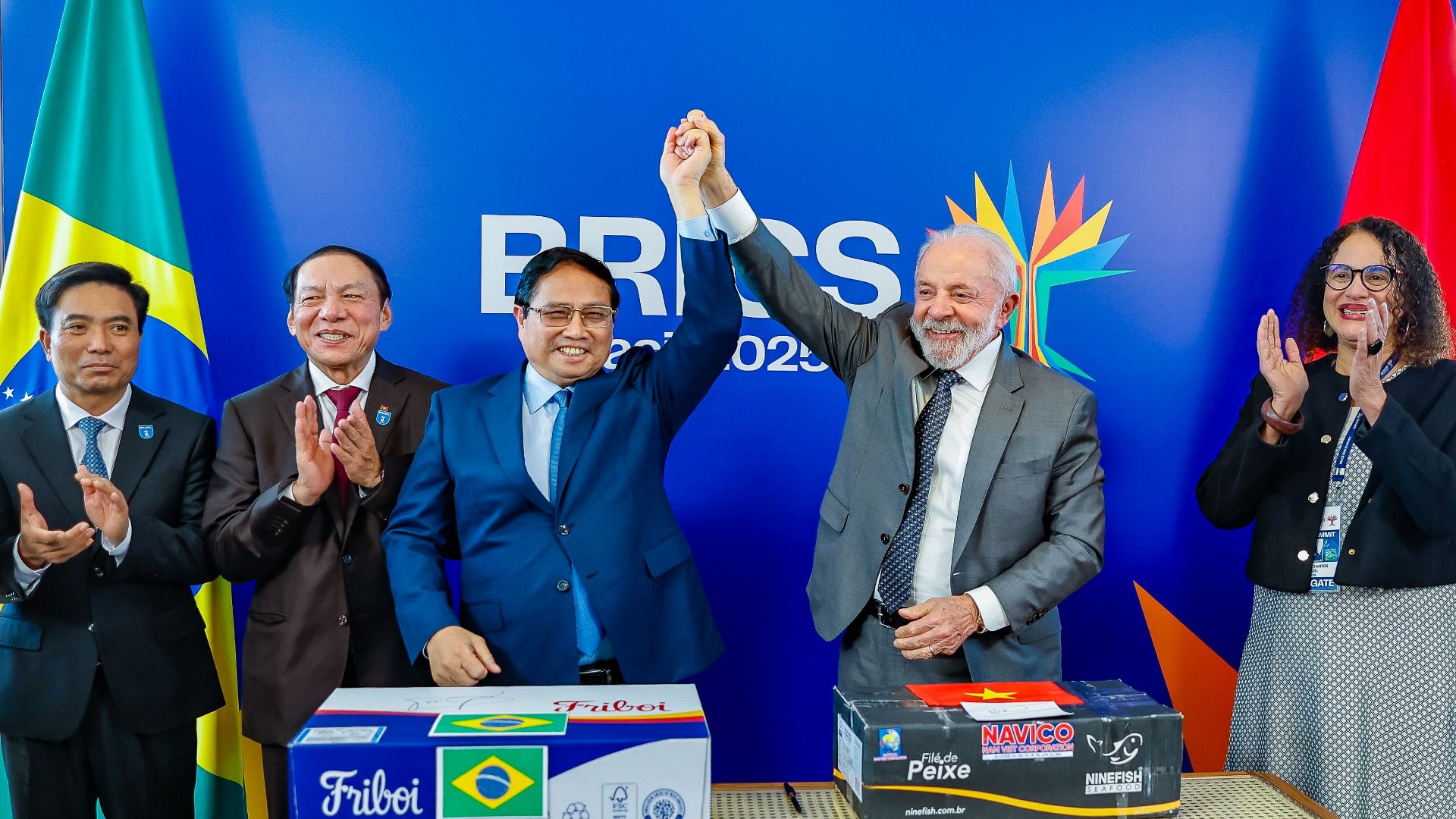 Lula e primeiro ministro do Vietna em reuniao antes do BRICS