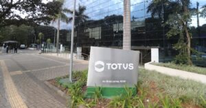 Totvs busca bancos para financiar a chocante aquisição da Linx por R$ 3 bilhões!