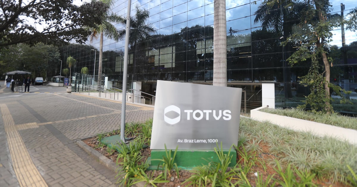 Totvs busca bancos para financiar a chocante aquisição da Linx por R$ 3 bilhões! 1 PX6Z4X26AFD75P54PHNH53I2HA