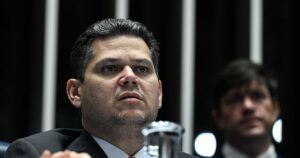 Marco Legal das Eólicas em Alto-Mar: Presidente do Senado Promulga Após Bombástica Derrubada de Vetos!