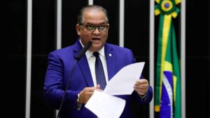Alerta: Senador do PL Adverte que Blockchain no BC Pode Desestabilizar Cartórios!