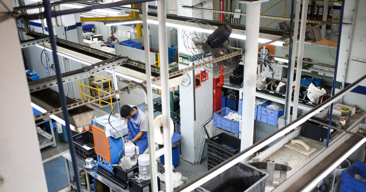 ZEYOBEJKFJEHHO44TIBNIARFPY