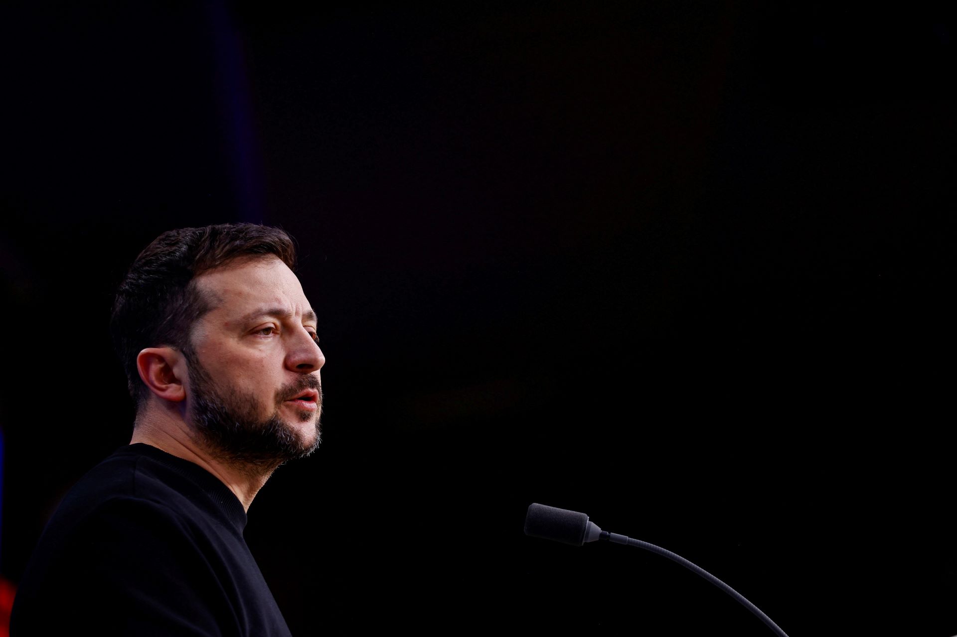 Urgência máxima: Zelensky revela proposta de encontro com a Rússia para a próxima semana! 1 Zelensky b71702