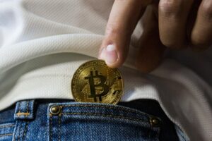 Explosão de Riqueza: Mineradores Encontram Dois Blocos de Bitcoin e Faturam R$ 4 Milhões em Um Fim de Semana!