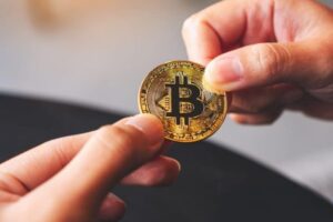 Japão Faz História: Primeiro CEO Será Remunerado em Bitcoin!