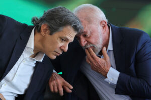 Conversa entre Haddad e Bessent cancelada: um golpe inesperado nas negociações!