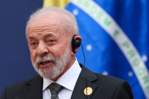 Lula Pressiona PT: A Luta Urgente pela Maioria no Senado em 2026!
