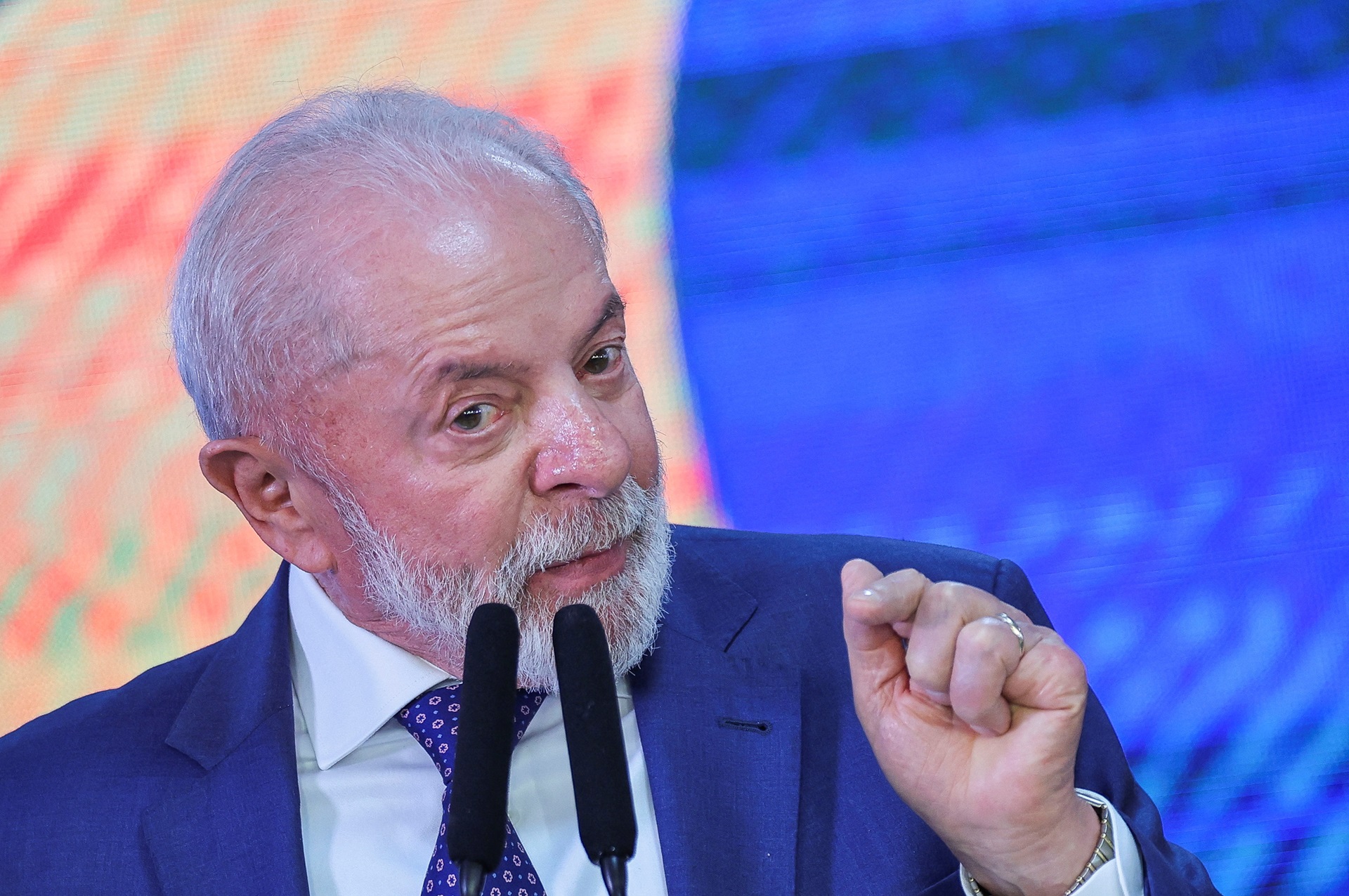 Lula Chama de 'Vergonhoso' Cassação de Visto de Lewandowski em Crítica ao Governo Trump! 1 2025 08 13T161751Z 1355094333 RC2G6GANB5CX RTRMADP 3 USA TRUMP TARIFFS BRAZIL