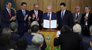 Governo Urge Congresso a Aprovar MP do Tarifaço!