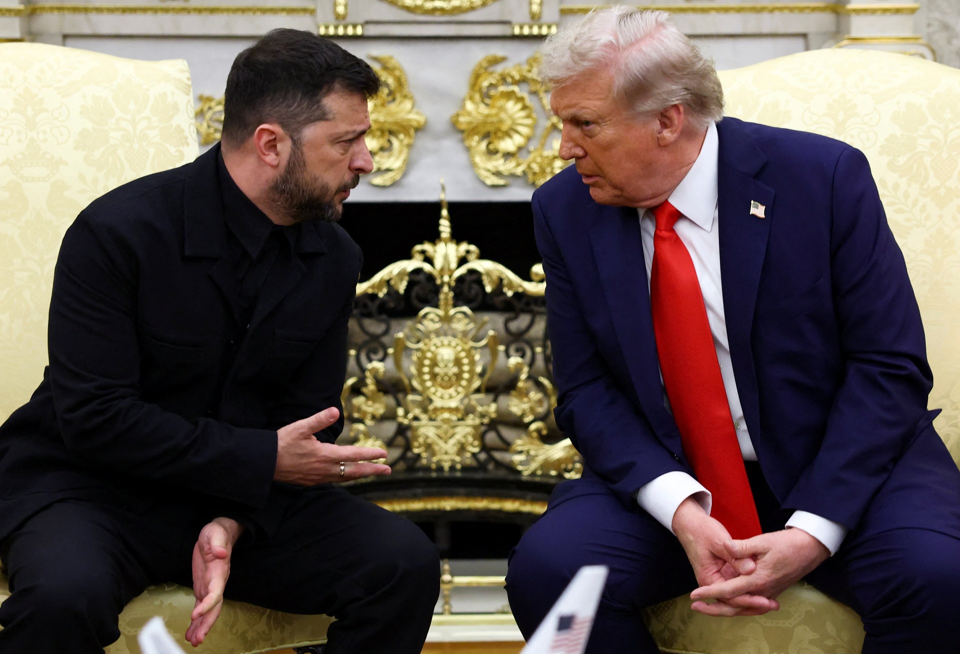 Trump revela encontro explosivo entre Putin e Zelensky! 1 2025 08 18T175318Z 359473650 RC2T9GATTCLM RTRMADP 3 UKRAINE CRISIS SUMMIT