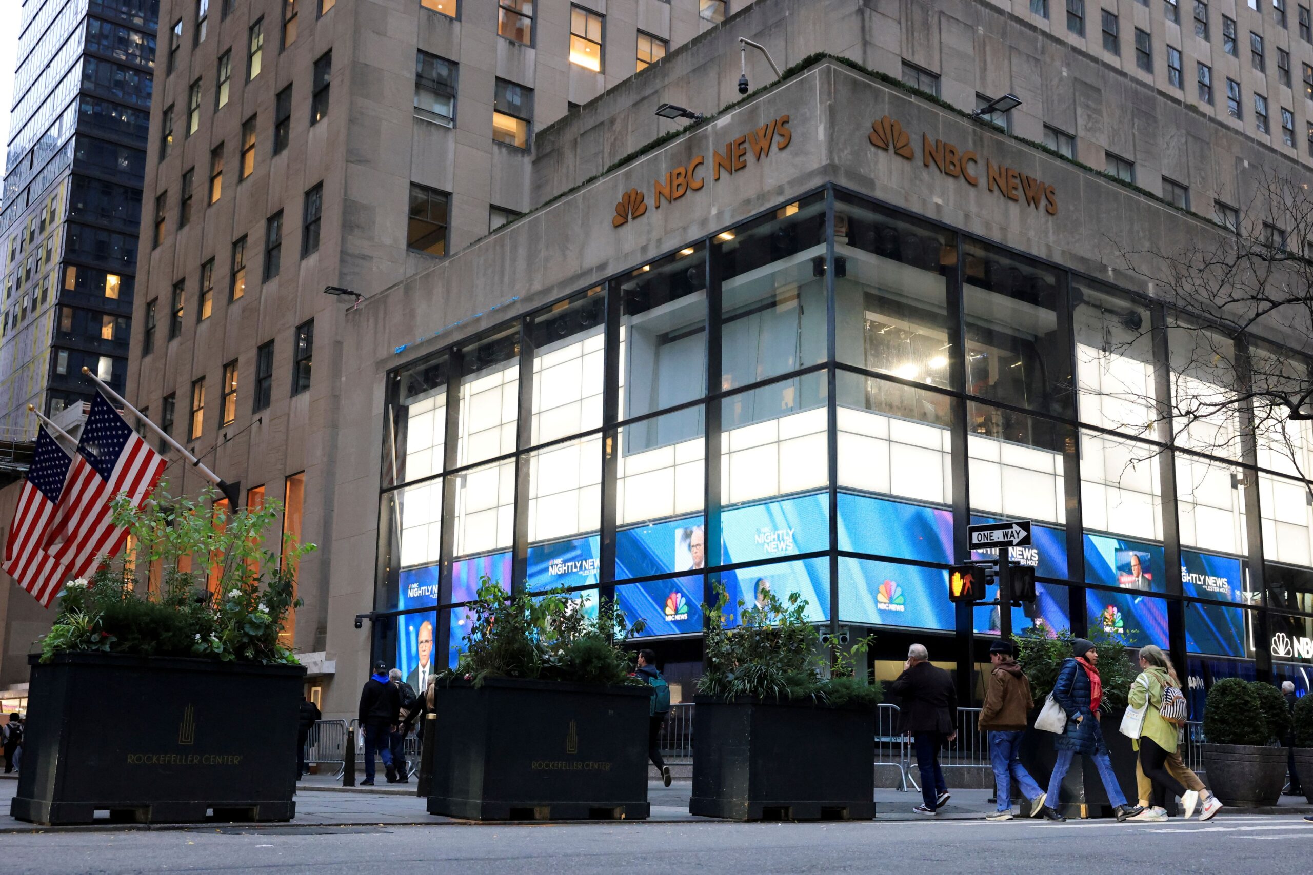 2025 08 25T183641Z 1 LYNXMPEL7O0SN RTROPTP 4 COMCAST DIVESTITURE scaled