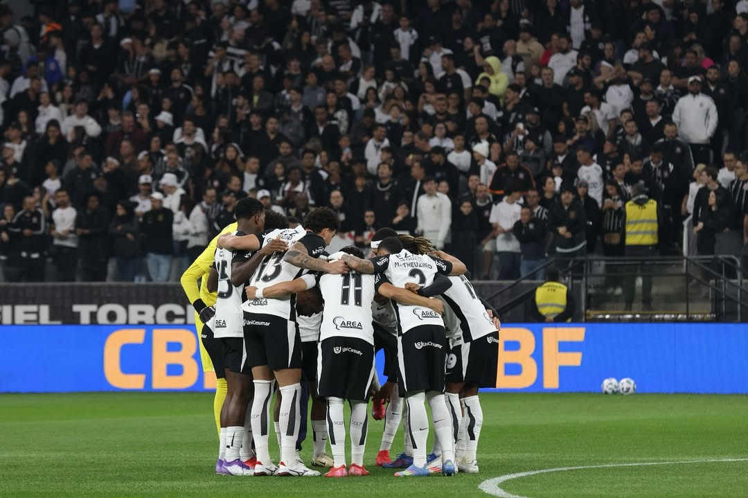 Corinthians x Bahia: Não perca a Chance de Assistir ao Confronto! 1 520922644 18529703479048317 1447841464973767691 n