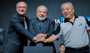 China e Brasil: Aliança Poderosa Contra a Intimidação Global!