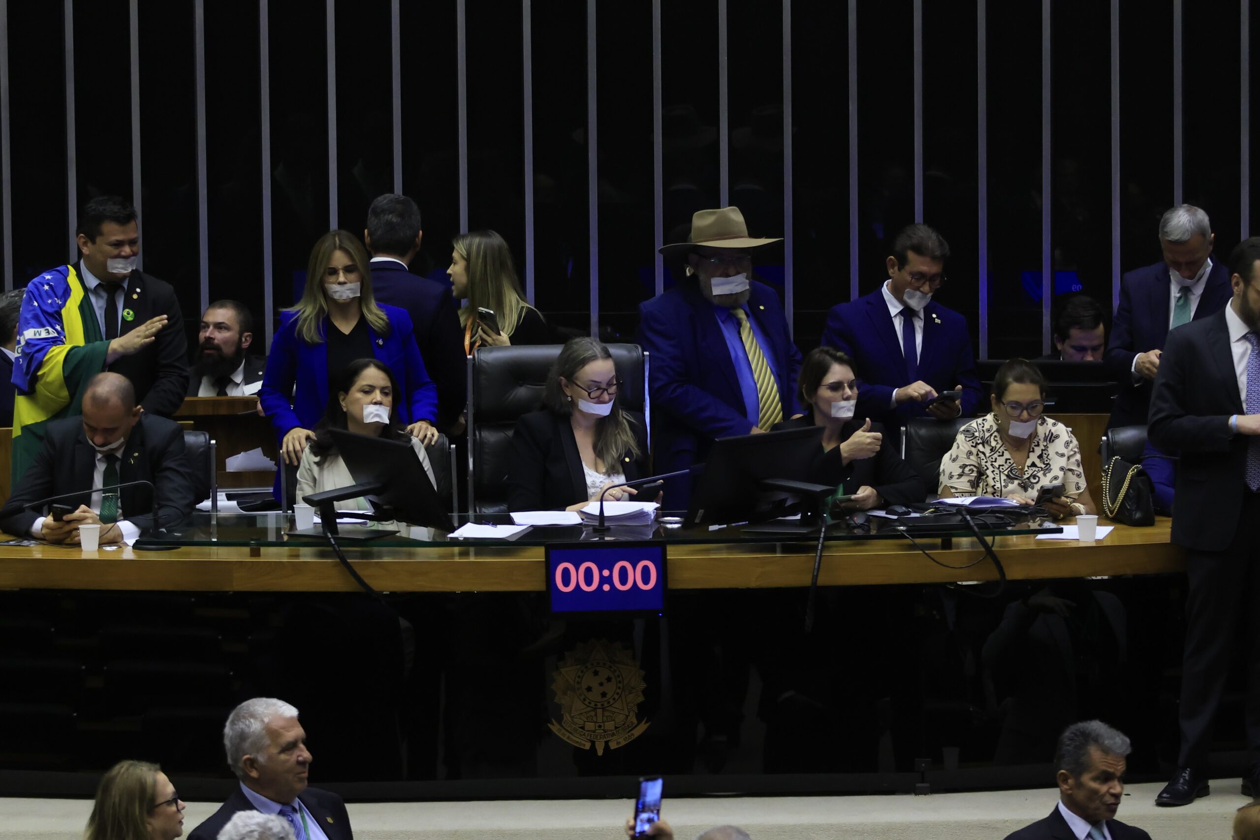 Câmara Acelera Projeto que Penaliza Deputados por Obstrução! 1 AGE20250805026 scaled