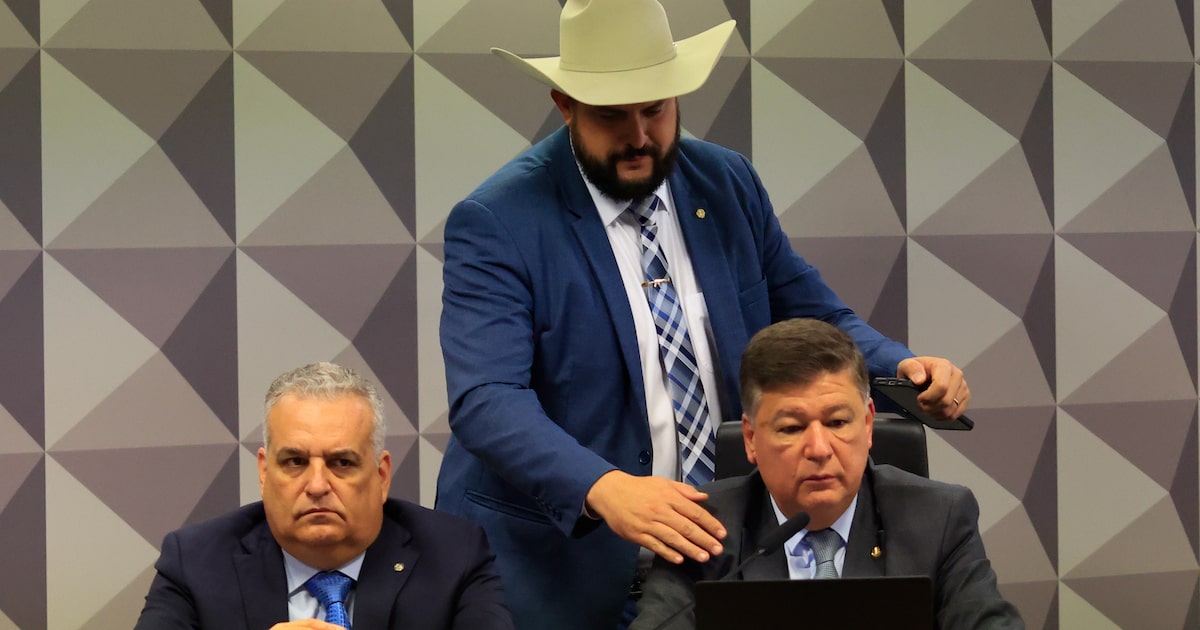 Governo Lula Mobiliza 'Força Tarefa' para Minar Impactos na CPI do INSS; Descubra os Nomes! 1 FJAAWSZQRRHDNJSTTZACZLFPJU