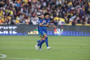 Brasil brilha com Marta, vence Colômbia nos pênaltis e leva a Copa América!