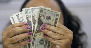 Dólar em Caos: A Incapacidade de Prever Seu Futuro!